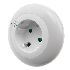 Luz LED nocturna con sensor de luz y toma de corriente tipo enchufe 230VAC