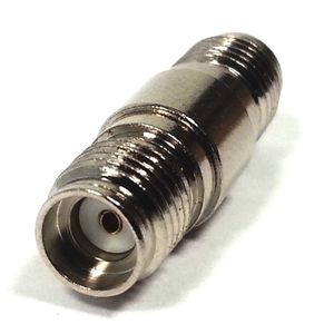 Adaptador SMA-Hembra / SMA-Hembra