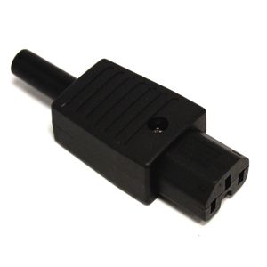 Clavija IEC-60320 C13. Enchufe hembra recto