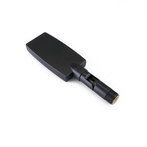 Antena LTE 4G GSM UMTS GPRS WIFI con conector SMA 4.0dBi tipo bandera